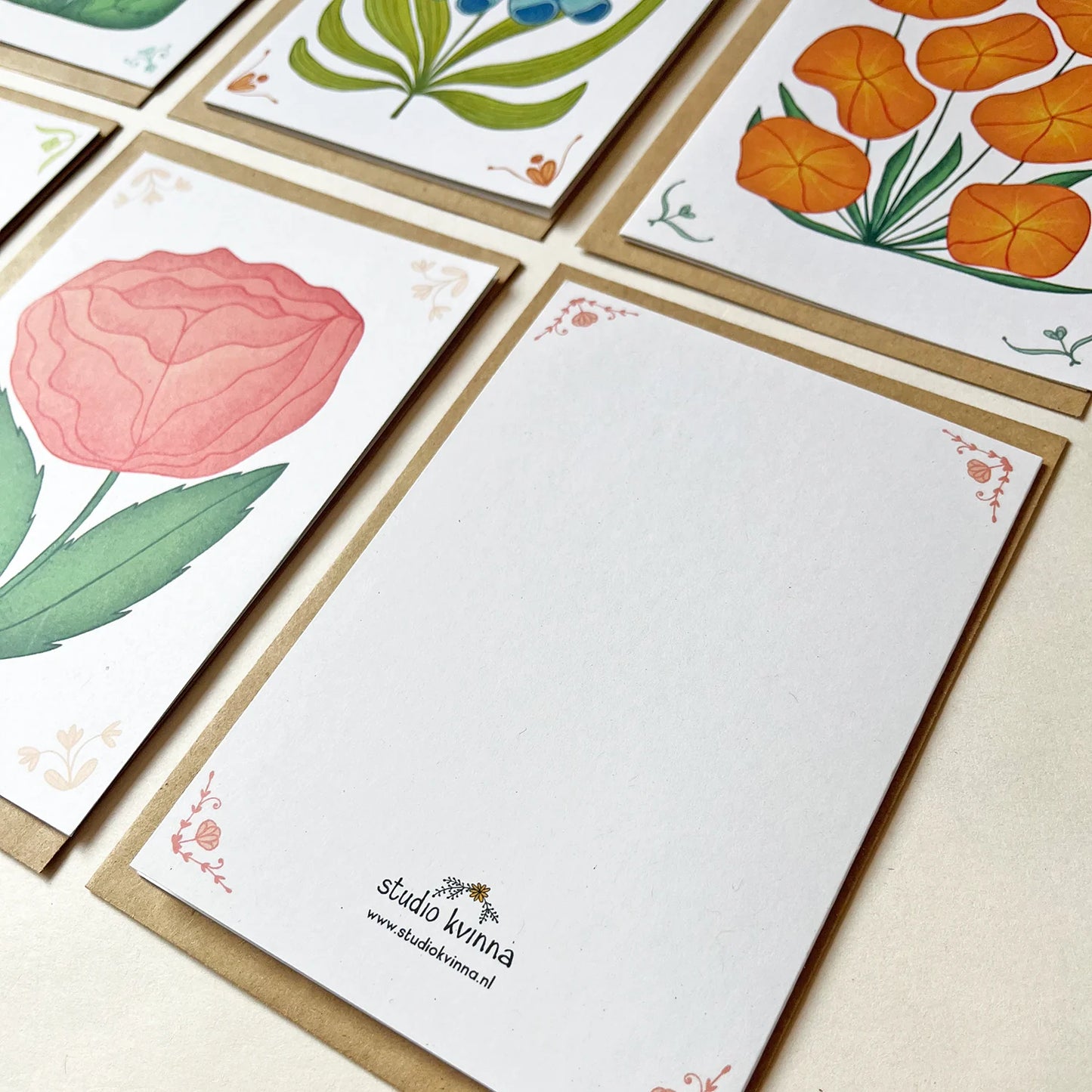 Kaartenset met handgetekende bloemen - set van 6
