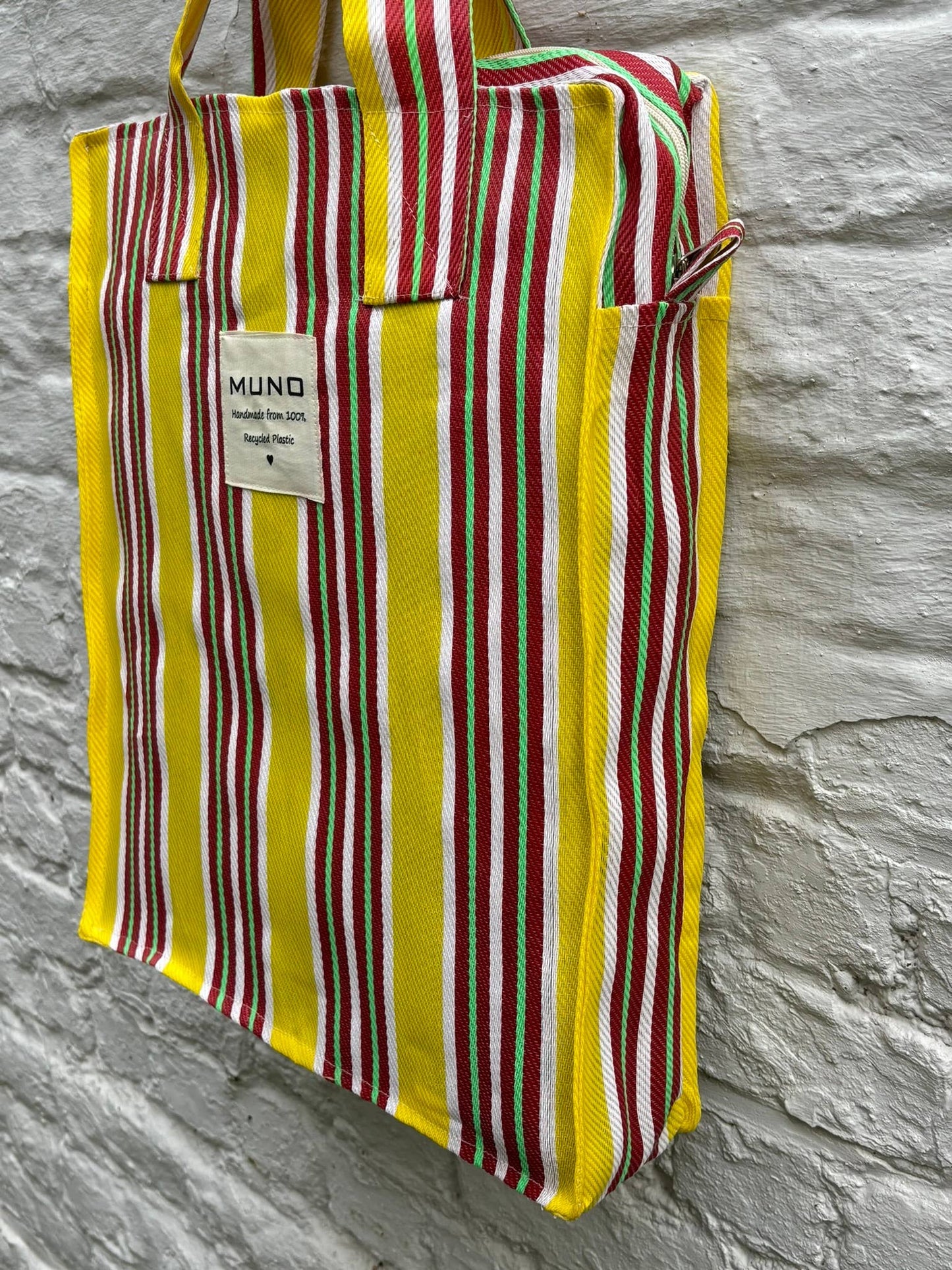 Schoudertas - handgemaakt van gerecycled nylon - Geel & Rood