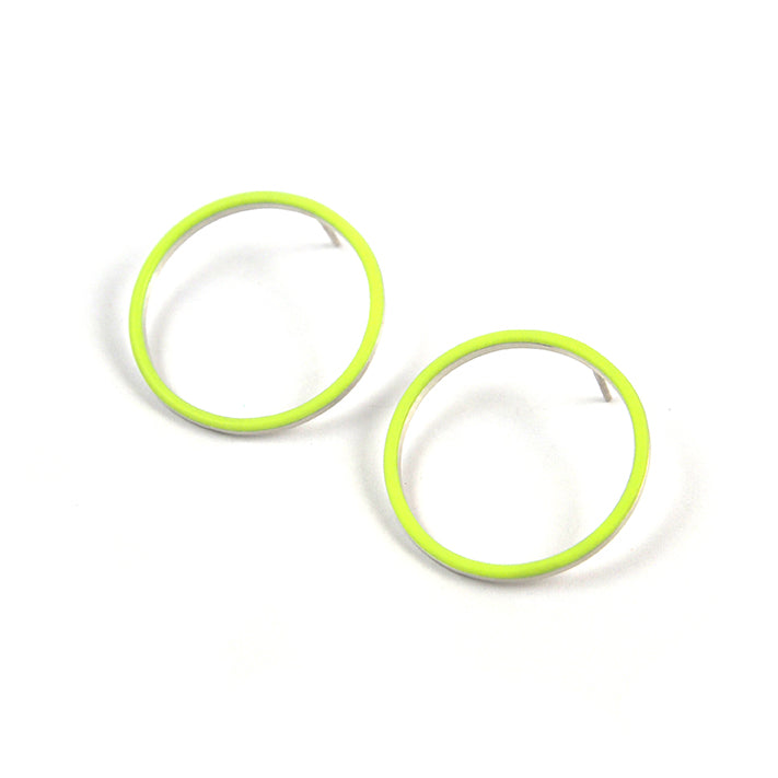 Cercle stud oorbellen maat L