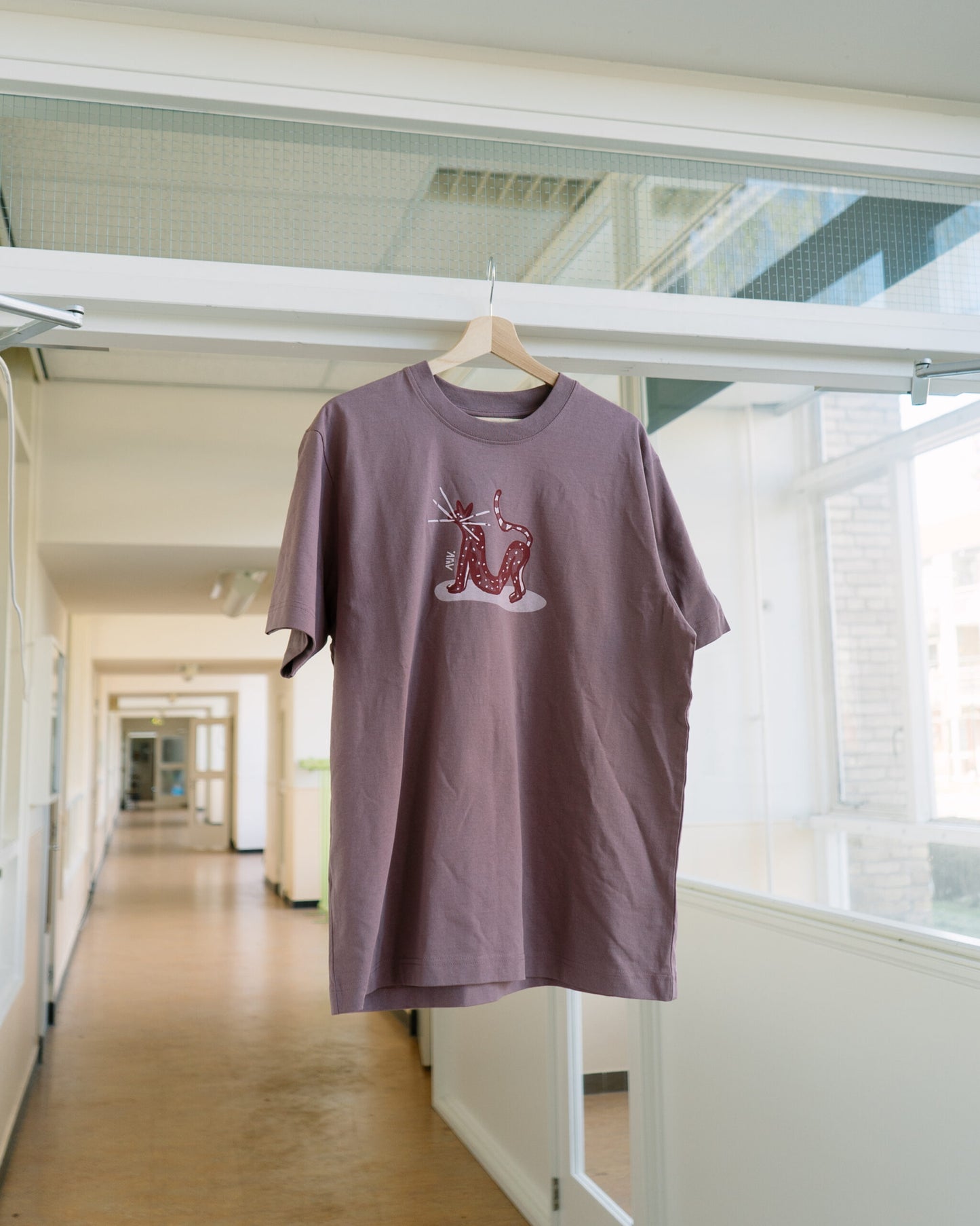 T-shirt - Catpose donkerroze