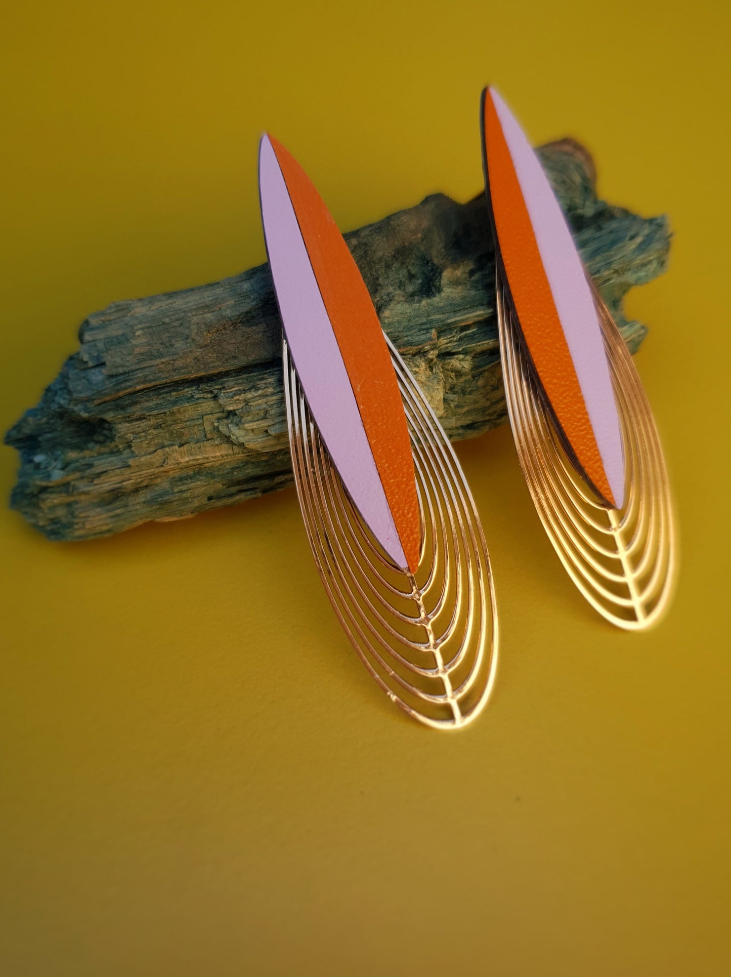 CALYPSO oorbellen Lilac-Caramel