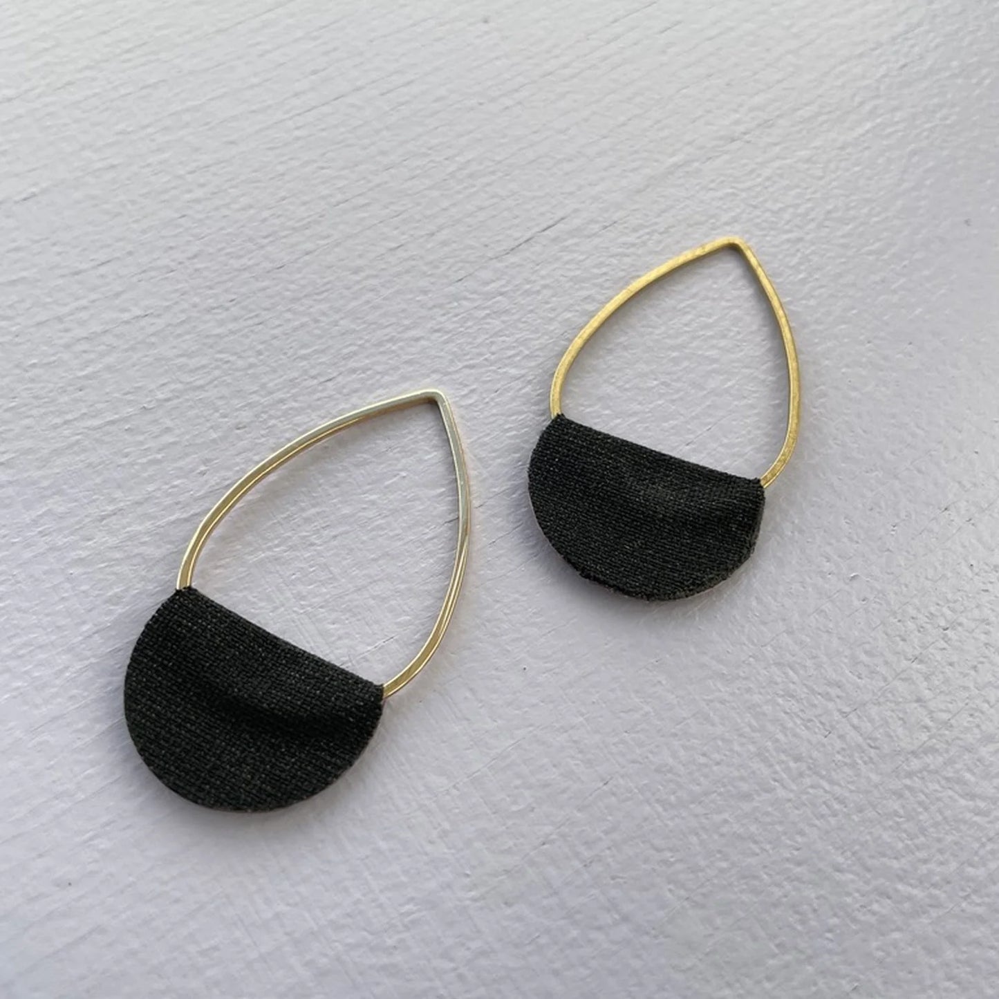 Hanger voor het ophangen van ansichtkaarten / foto's – kleine druppel - woondecoratie