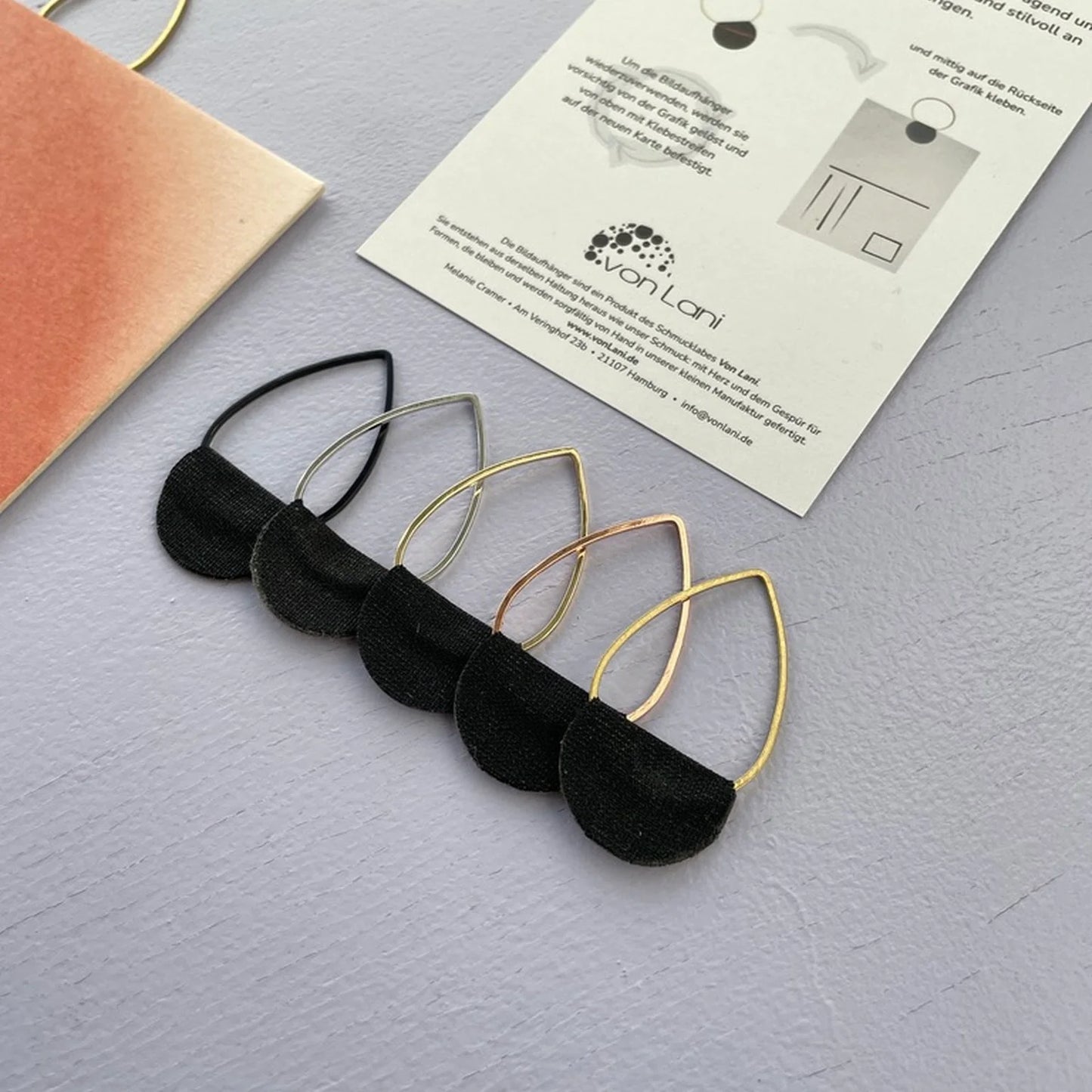 Hanger voor het ophangen van ansichtkaarten / foto's – kleine druppel - woondecoratie