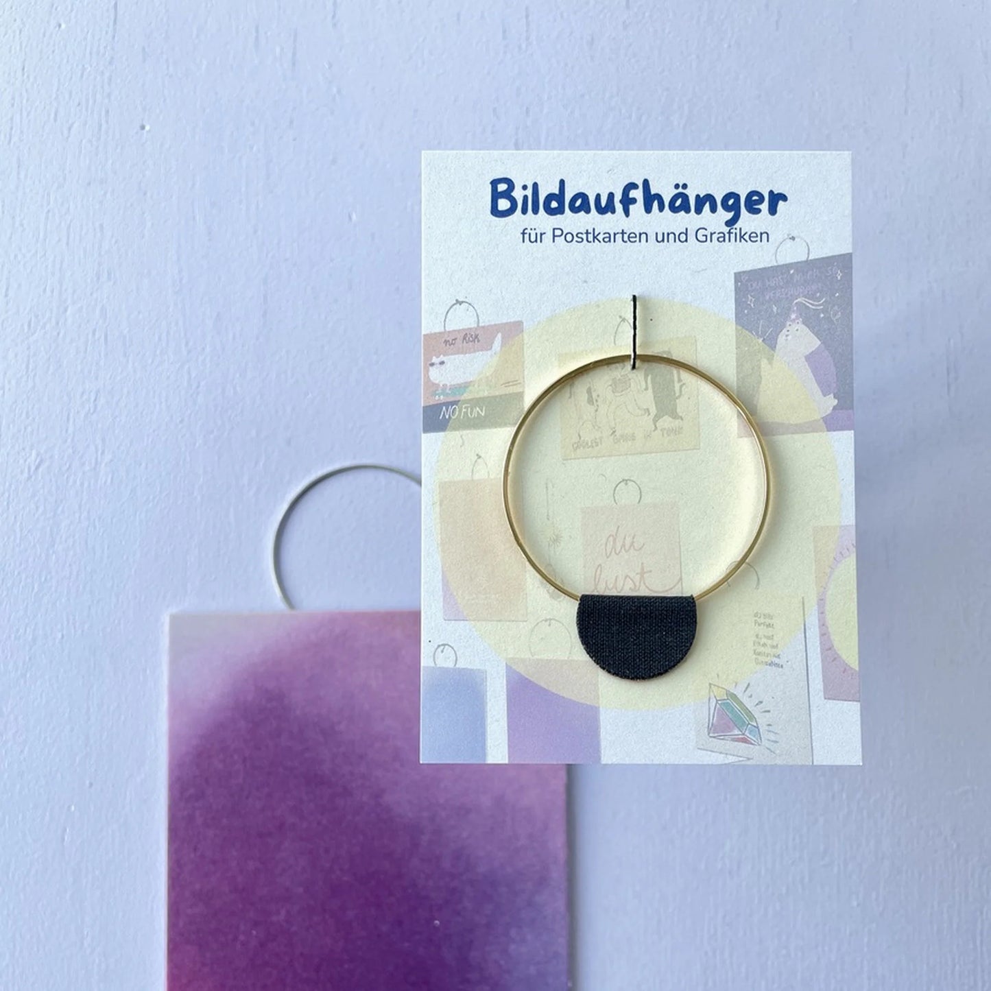 Hanger voor het ophangen van ansichtkaarten / foto's – grote cirkel - woondecoratie