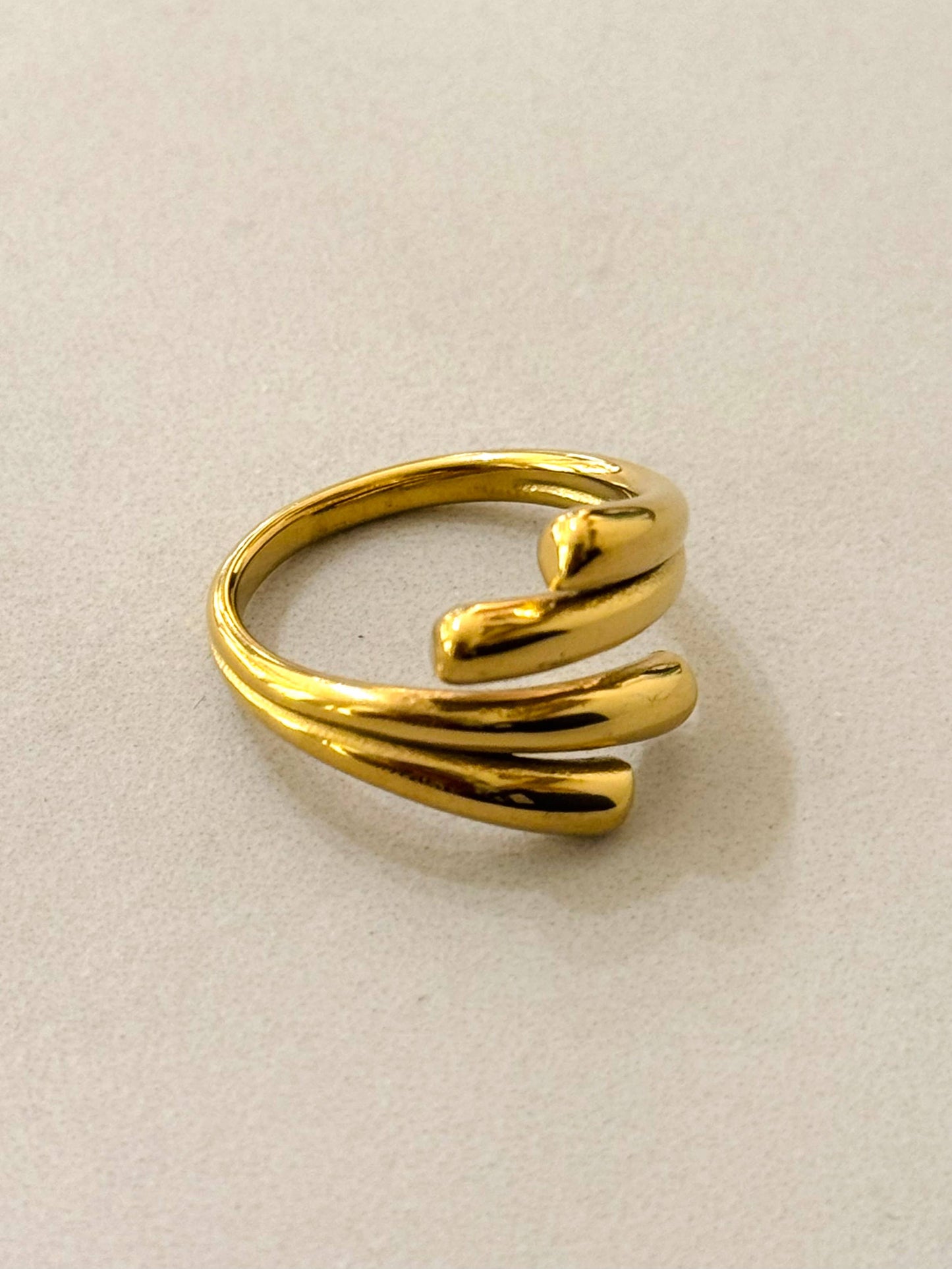Knuffel Ring - Stainless Steel Goud