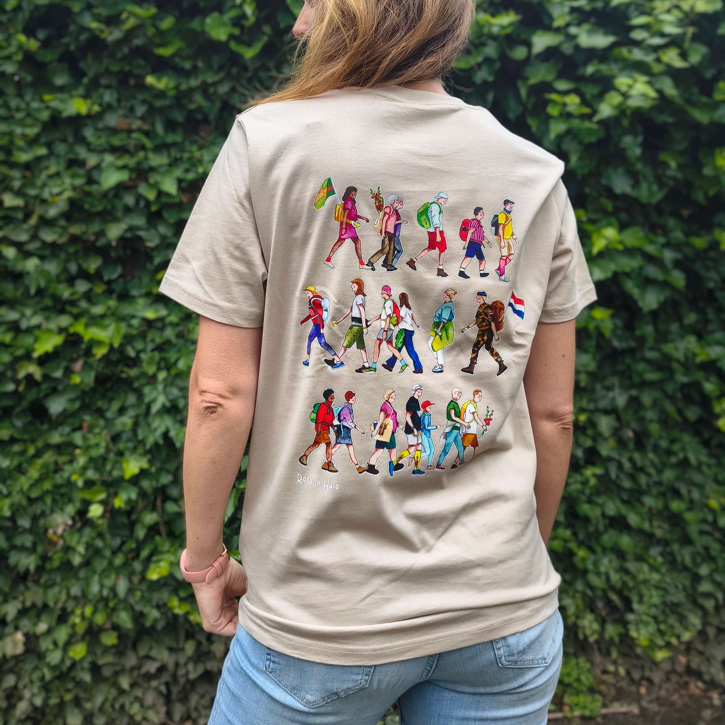 Vierdaagse t-shirt wandelaars beige
