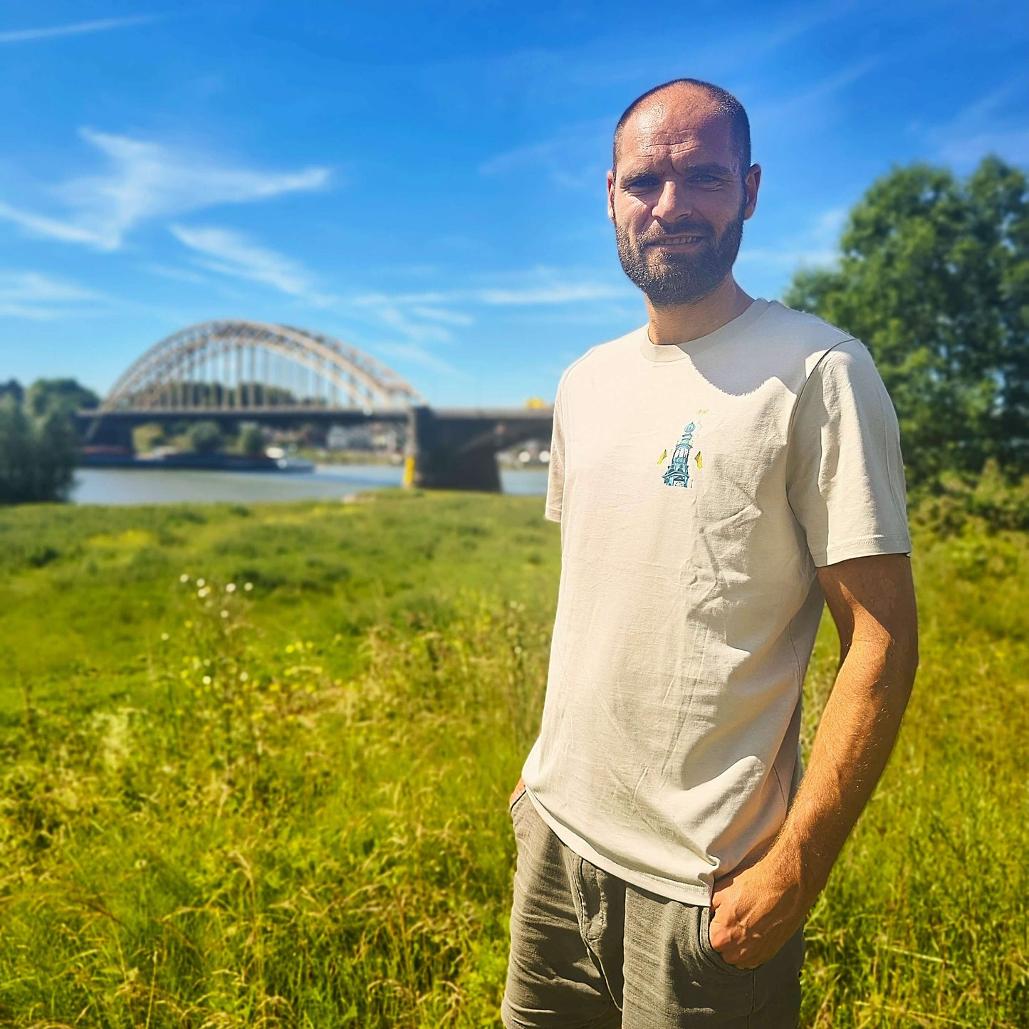 Vierdaagse t-shirt Nijmegen beige