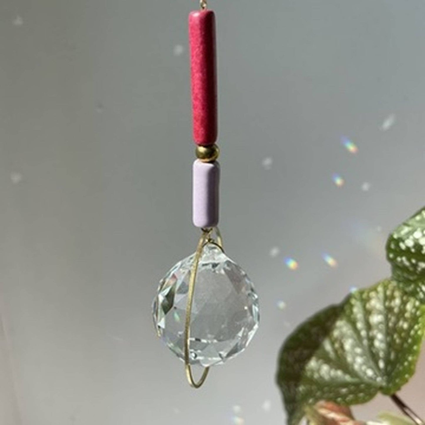 Suncatcher met kralen / lichtvanger raamkristal prisma