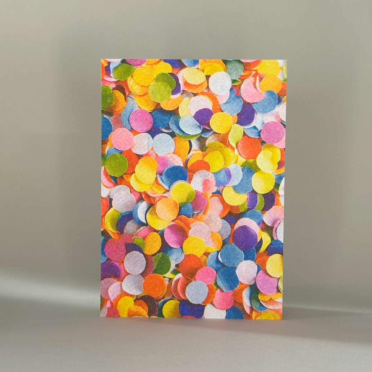 Risografie ansichtkaart - Papier confetti